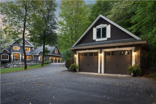 6155 Murray Court, Excelsior, MN 55331