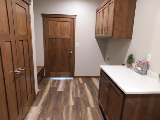 4203 Pine Parkway S, Fargo, ND 58104