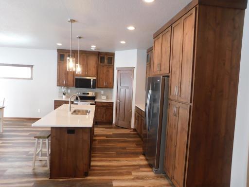4203 Pine Parkway S, Fargo, ND 58104