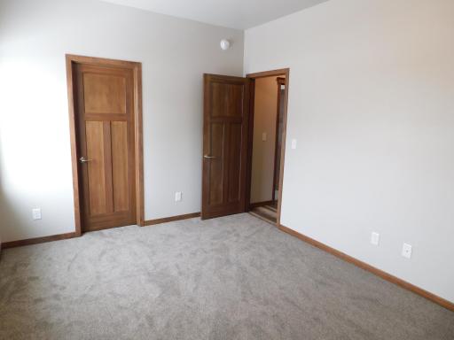 4203 Pine Parkway S, Fargo, ND 58104