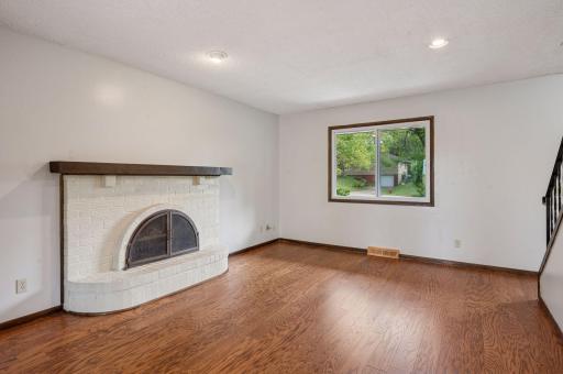 1908 Ford Road, Minnetonka, MN 55305
