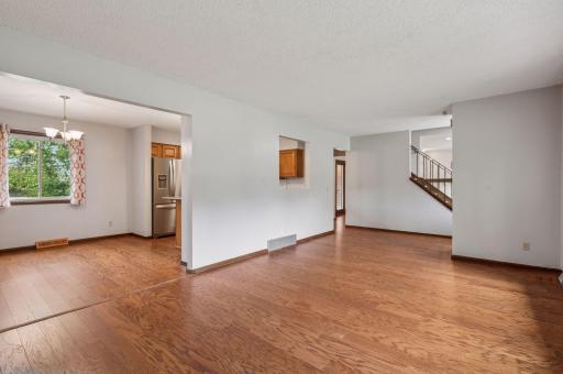 1908 Ford Road, Minnetonka, MN 55305