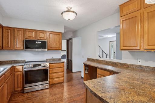 1908 Ford Road, Minnetonka, MN 55305
