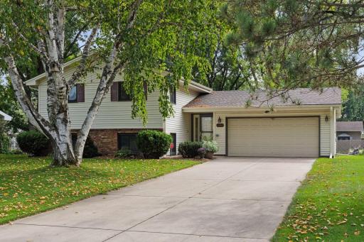 1494 Onondaga Street NE, Fridley, MN 55432