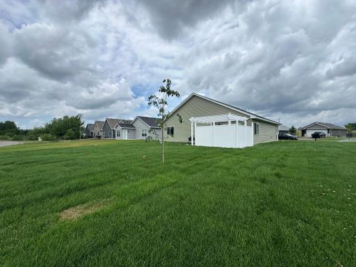 724 Cherrywood Lane NE, Isanti, MN 55040