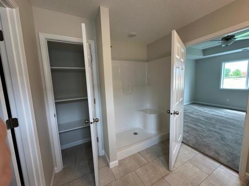 724 Cherrywood Lane NE, Isanti, MN 55040
