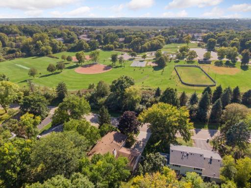 10960 Northmark Drive, Eden Prairie, MN 55344