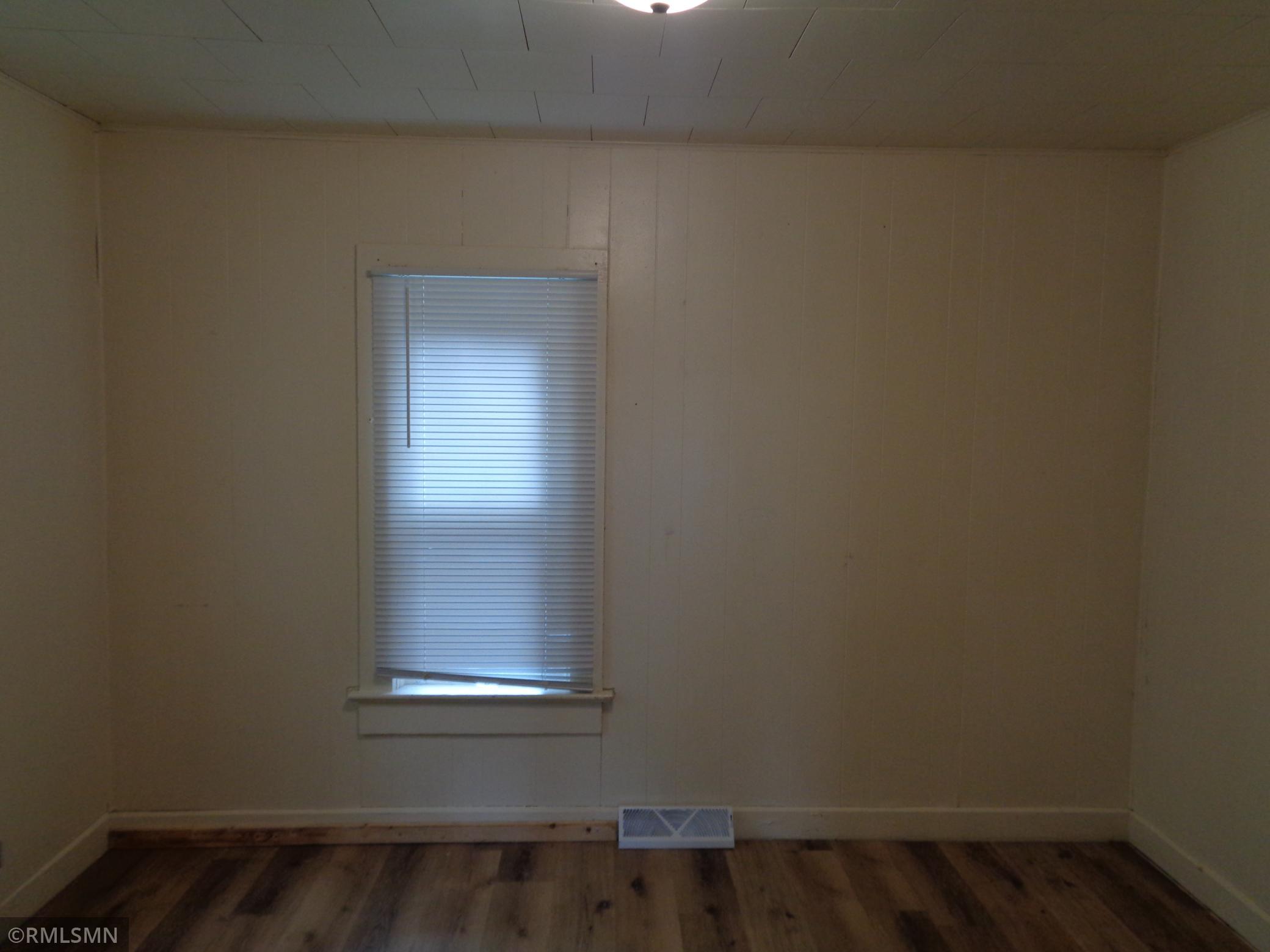 Master Bedroom.JPG