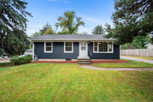 580 Willow Lane, Woodbury, MN 55125