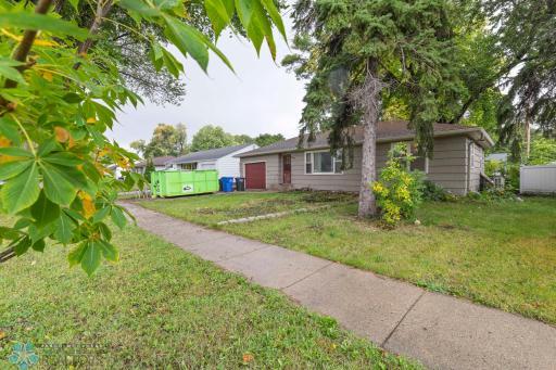 305 19th Avenue N, Fargo, ND 58102