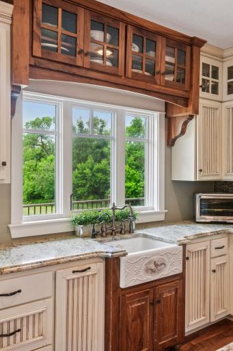 1755 Chateau Way, Minnetrista, MN 55359