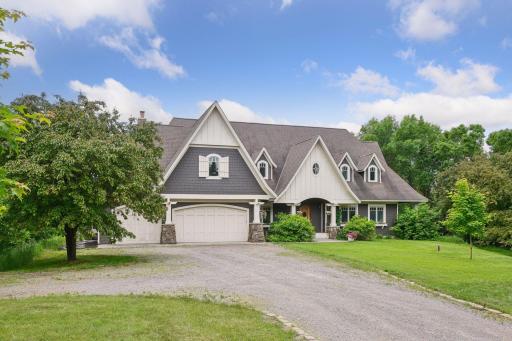1755 Chateau Way, Minnetrista, MN 55359