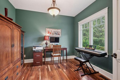 Lovely flex space- currently being used as an office and music room.