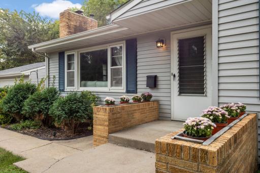 8632 Clinton Avenue S, Minneapolis, MN 55420