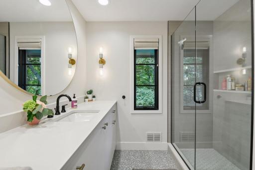 One of two upper level bathrooms. 20025 Manor Road - Spacecrafting - 0069.jpg