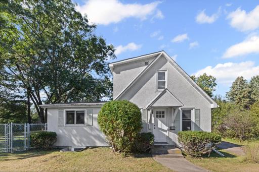 1869 Birmingham Street, Saint Paul, MN 55109