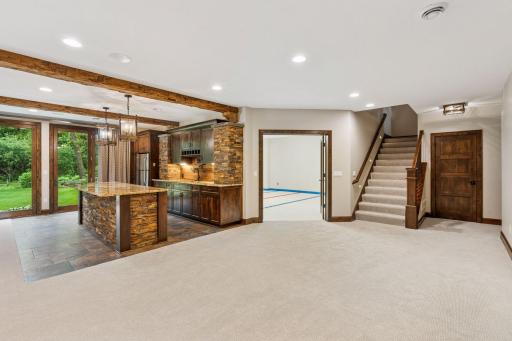 9485 Whistling Valley Trail, Lake Elmo, MN 55042