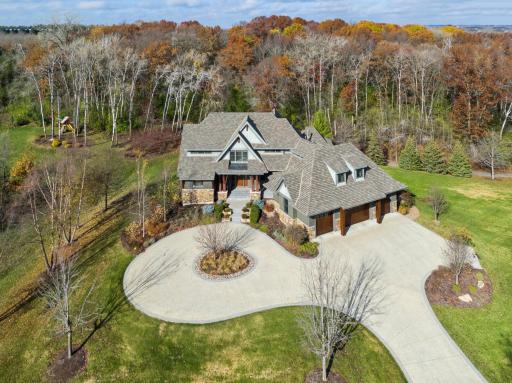 9485 Whistling Valley Trail, Lake Elmo, MN 55042