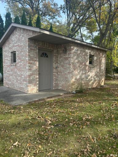 10703 187th Street, Silver Lake, MN 55381