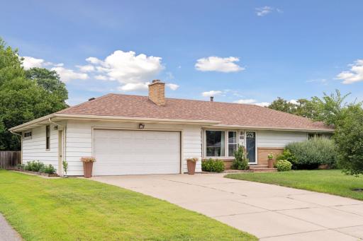 5108 Lakeside Avenue N, Minneapolis, MN 55429