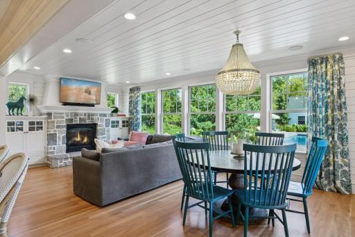 820 Old Crystal Bay Road S, Wayzata, MN 55391