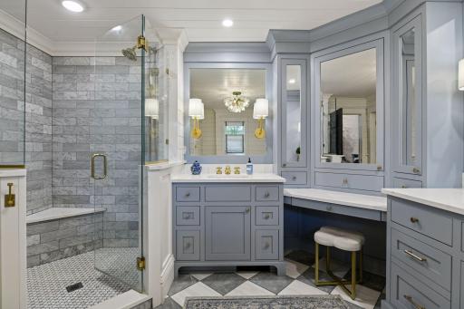 820 Old Crystal Bay Road S, Wayzata, MN 55391