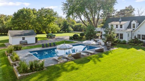 820 Old Crystal Bay Road S, Wayzata, MN 55391