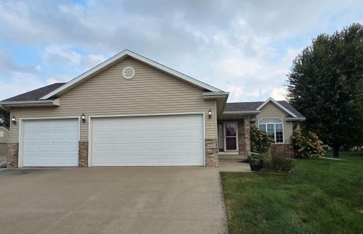 4886 Liverpool Place NW, Rochester, MN 55901