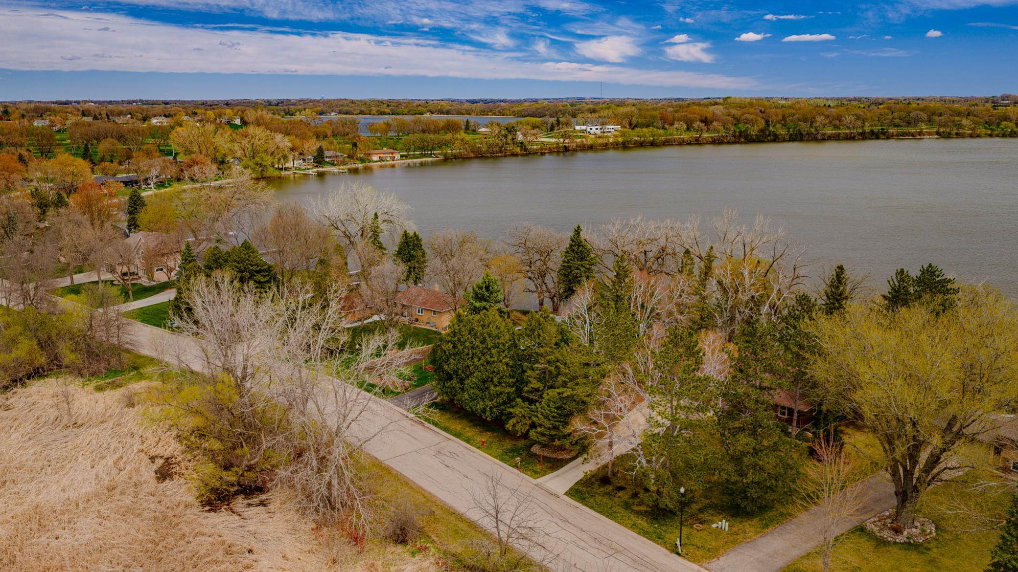 dji_fly_20260428_132306_0018_1777401643308_photo.jpg