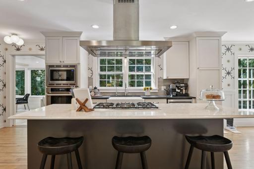 3922 Heathcote Road, Wayzata, MN 55391
