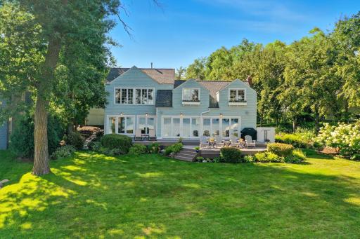 215 W Point Road, Excelsior, MN 55331