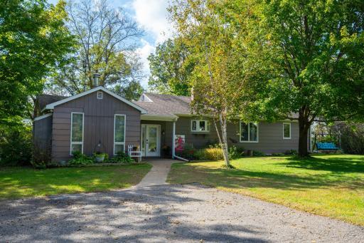 20250922-391_1stAveSE_ColdSpring_Exterior-6.jpg