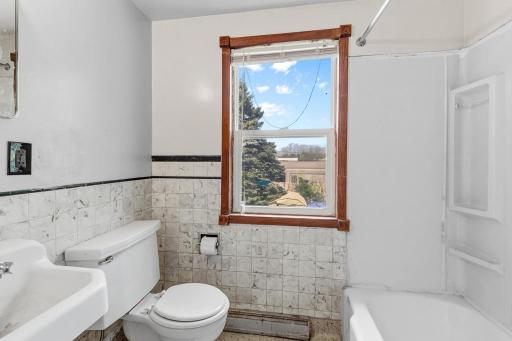 6148 Upper 51st Street N, Saint Paul, MN 55128