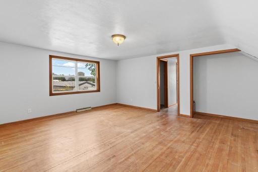 6148 Upper 51st Street N, Saint Paul, MN 55128