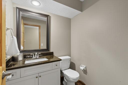 122 Birnamwood Drive, Burnsville, MN 55337