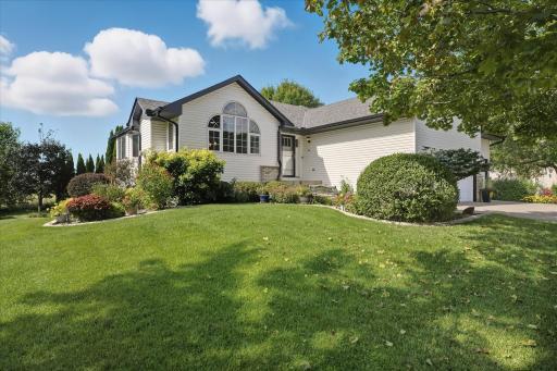12987 Oakwood Drive, Rogers, MN 55374