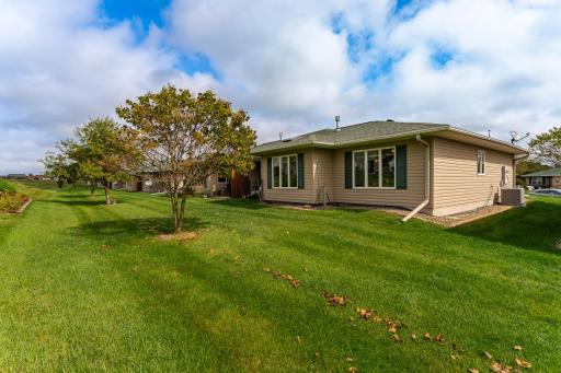 1821 Clubhouse Drive NE, Stewartville, MN 55976