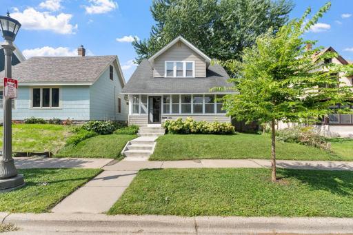 Timeless charm meets modern conveniences in St. Paul! Just two blocks from Cherokee Park.