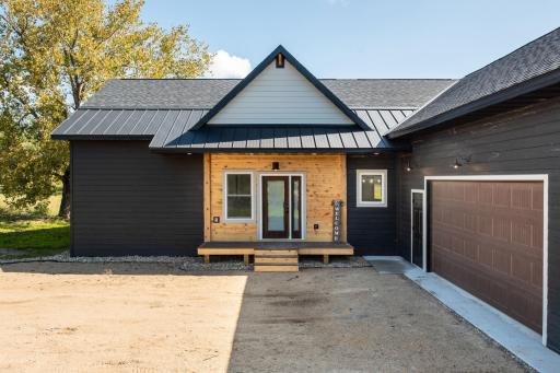 1001 Moore Street, Starbuck, MN 56381