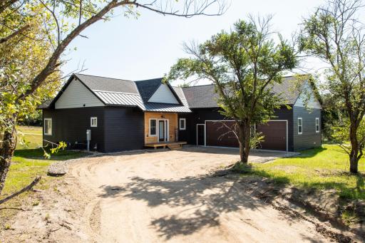1001 Moore Street, Starbuck, MN 56381