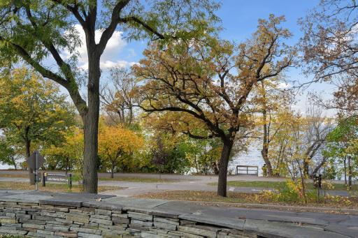 4855 East Lake Harriet Parkway - Spacecrafting - 0031.jpg