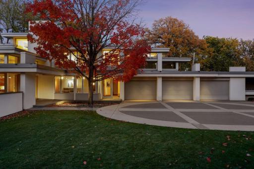 4855 East Lake Harriet Parkway - Spacecrafting - 0045.jpg