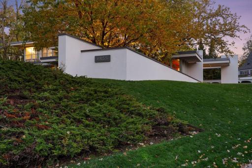 4855 East Lake Harriet Parkway - Spacecrafting - 0032.jpg