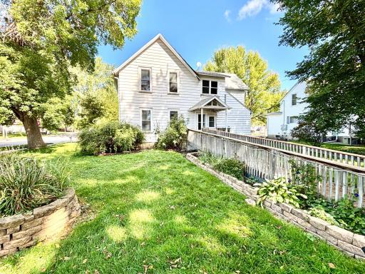 27 2nd Avenue SW, Glenwood, MN 56334