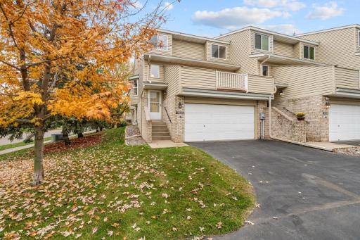 Photo for 14350 Hickory Way, Saint Paul, MN 55124 - listing #6793739 14350 Hickory Way, Saint Paul, MN 55124