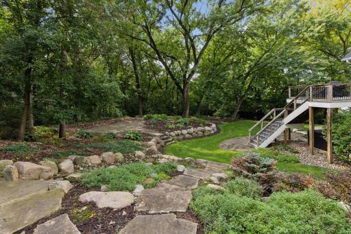 648 Sunset Lane, Mendota Heights, MN 55118