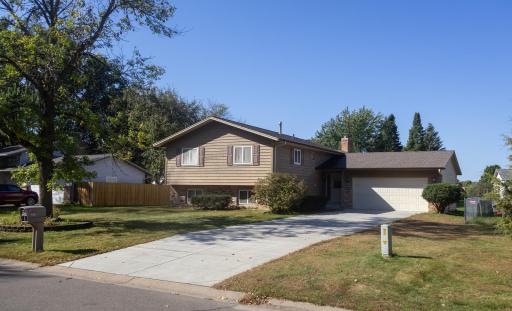 8217 Sumter Avenue N, Minneapolis, MN 55445