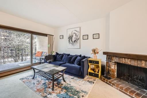 6710 Vernon Ave S 307 - Web Quality - 007 - 08 Living Room.jpg