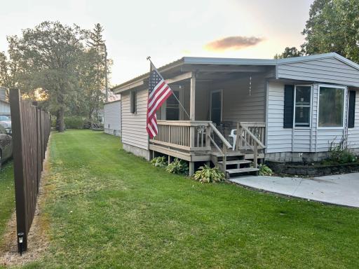 537 2nd Street, Greenbush, MN 56726