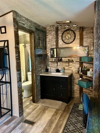 537 2nd Street, Greenbush, MN 56726